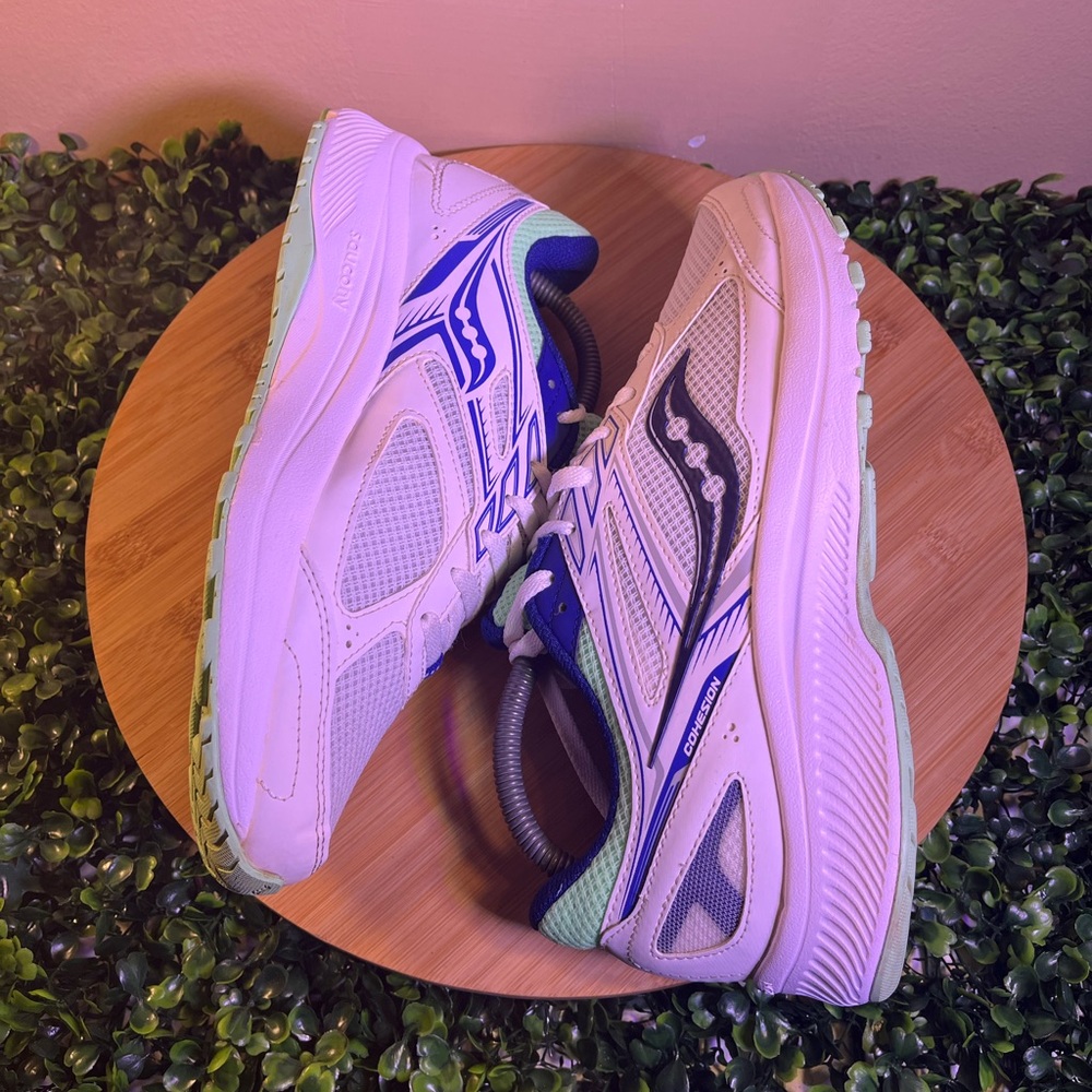 🔥 SAUCONY COHESION WHITE TIL NAVY WONENS RUNNING SHOE SIZE 9 S10628-7 - Picture 7 of 10